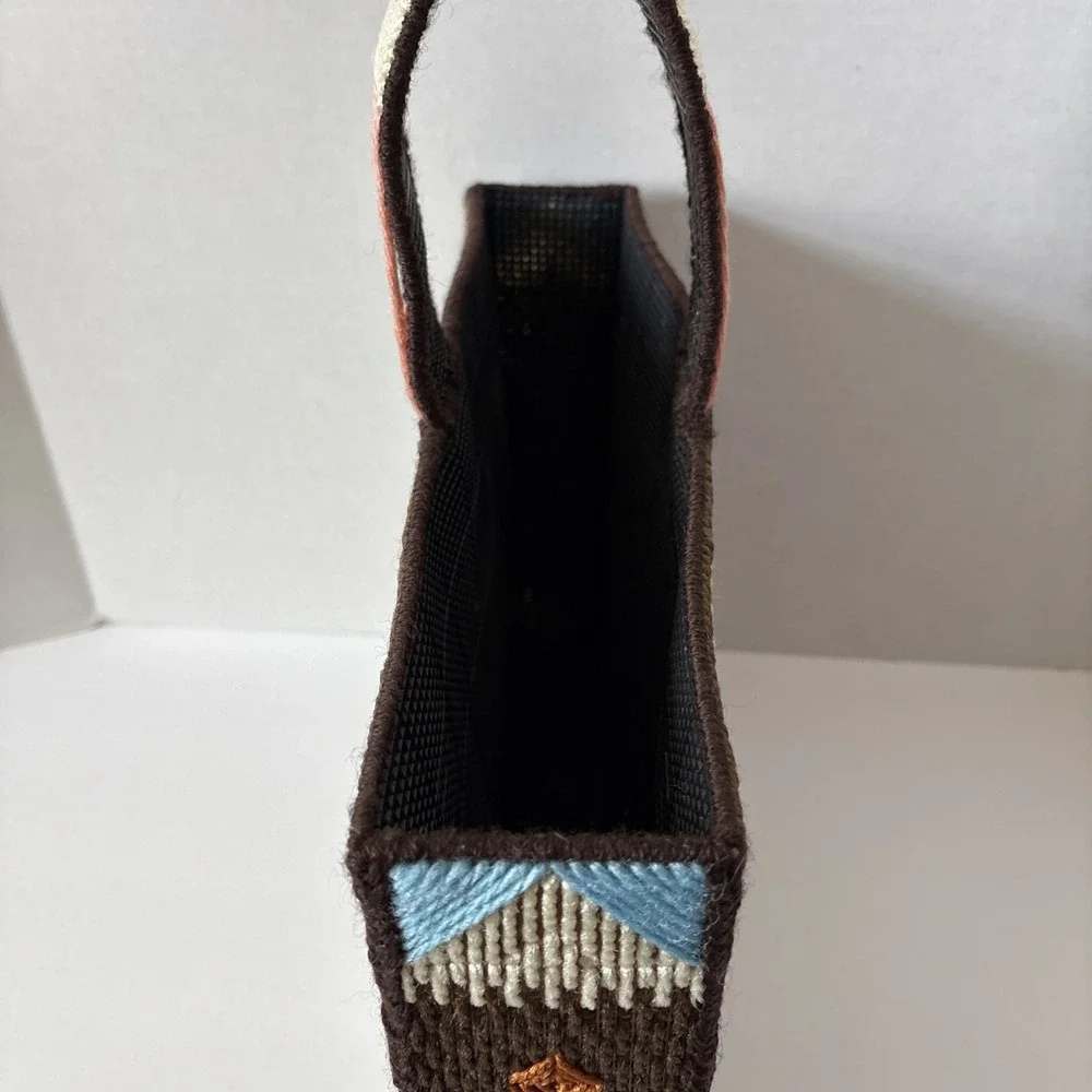 Vintage Handmade Needlepoint Cross Stitch Box Aztec Desert Cactus Purse